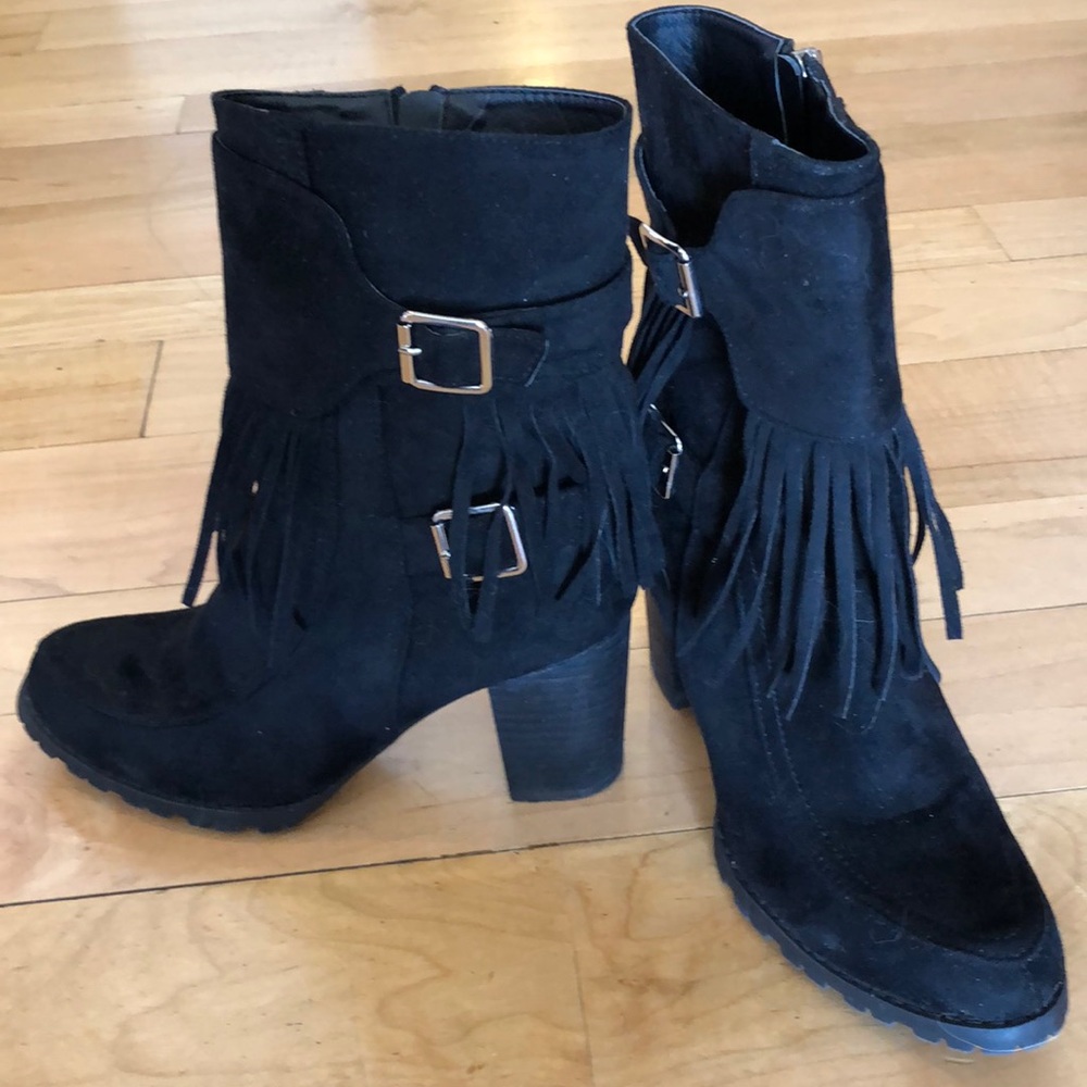 💋Bucco Black Suede Fringe Boots💋